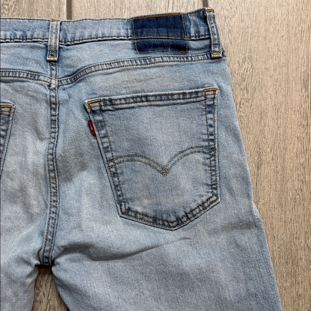 Levi’s 512 Slim Taper Mens Jeans 34 x 32 Light Wash - Picture 9 of 10